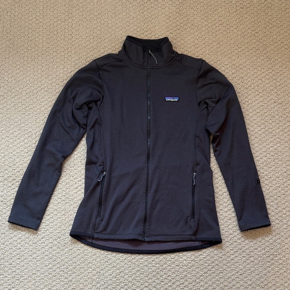 Patagonia Women's black zip up jacket